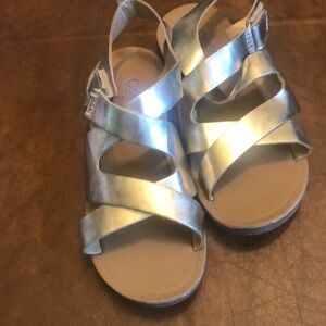 NWOT Oshkosh Bgosh metallic sandals